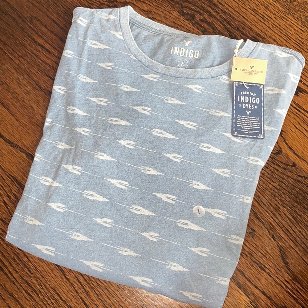 American Eagle Indigo classic fit tee